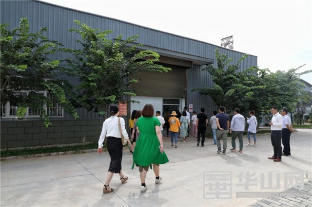 富平县天玺柿饼小镇,参观富平柿饼