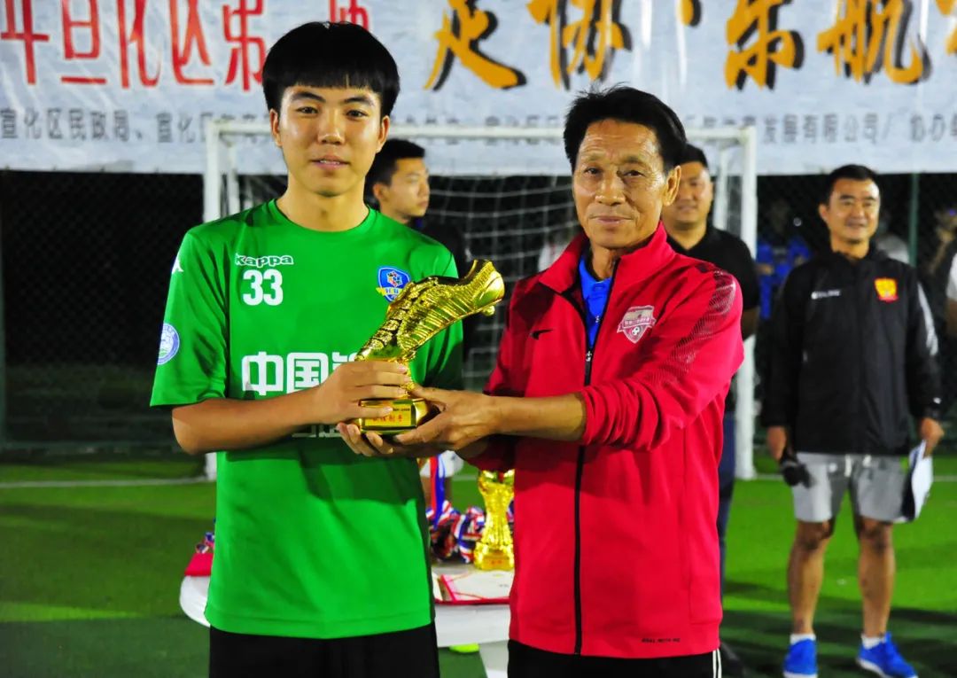 24支球队进16强后的赛程对阵规则,24支球队单循环决出冠军多少场