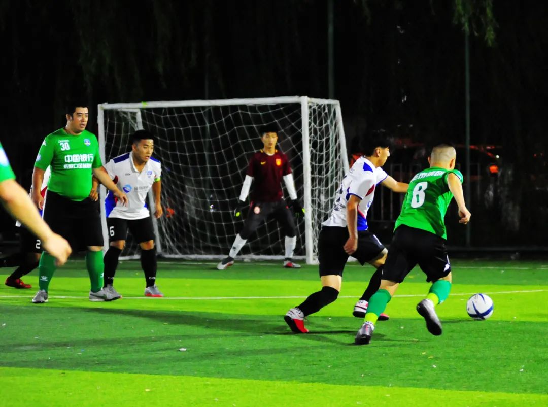 24支球队进16强后的赛程对阵规则,24支球队单循环决出冠军多少场