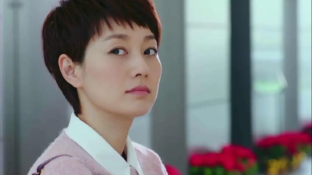 44岁马伊琍不再低调,40岁马伊琍离婚后的生活