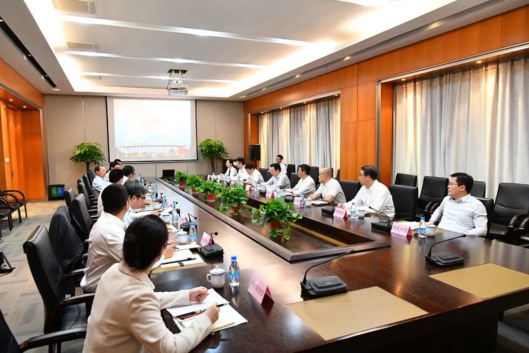 调研自贸区建设工作总结,区领导调研招商