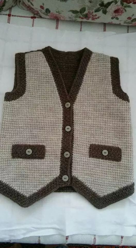 最新款小孩背心的织法,女宝宝带帽毛背心的织法