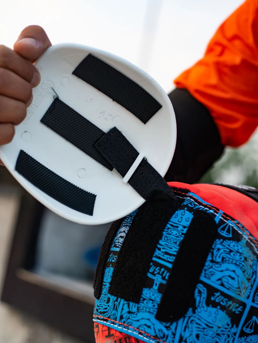 命硬可以不弯腰，但玩碗池得会正确「下跪」