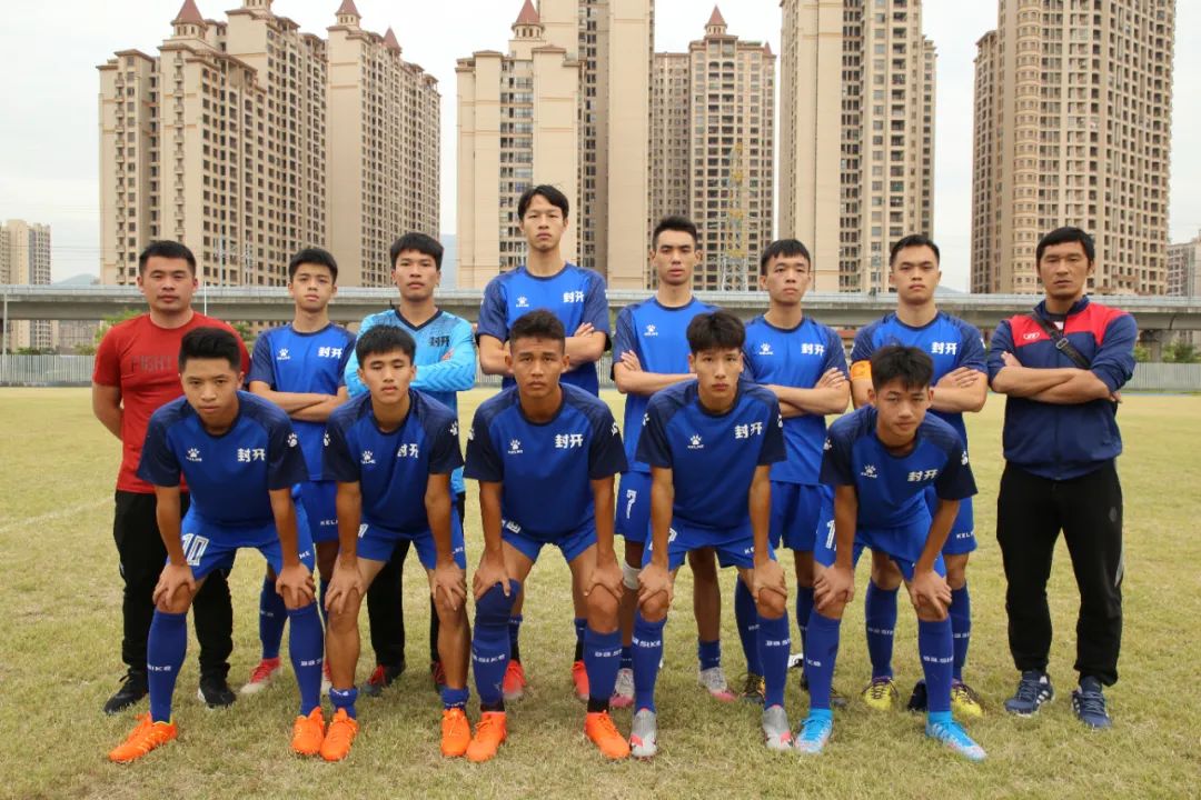 寰愬窞甯傞暱鏉潚灏戝勾鏍″洯瓒崇悆鑱旇禌,閮戝窞甯傞暱鏉潚灏戝勾瓒崇悆鑱旇禌