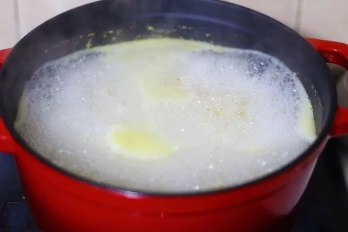 厨房老司机的秘诀！热的均匀、煮肉易烂、炖菜入味的高颜值砂锅，一锅带你重温儿时美味