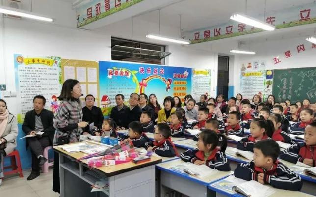 小学校际联合教研携手共进,联合教研活动报道