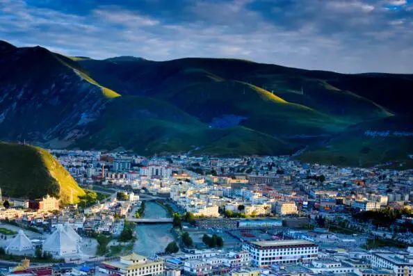 玉树十周年纪念,玉树十年