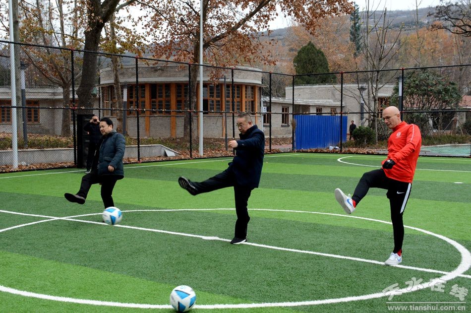 天水市“太昊杯”五人足球比赛在弘文园精彩开赛