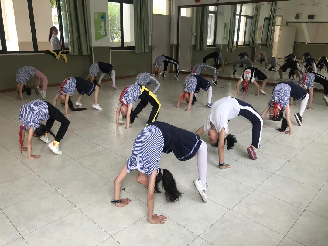 舟山小学亮相,浙江省舟山市城西小学体育