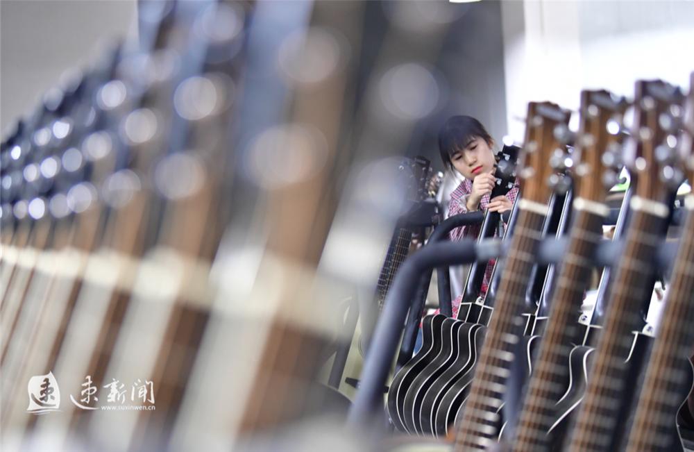 19宀佽皟闊冲笀,19宀佸ぉ鎵嶈皟闊冲笀