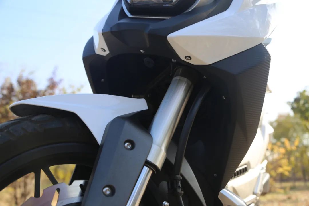 力帆kpv150品控怎么样,力帆kpv150对比豪爵uhr150