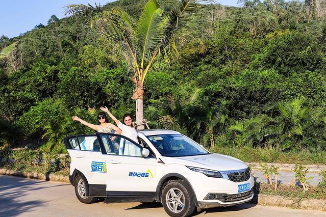 三亚海棠湾希尔顿攻略,三亚湾亚龙湾旅游攻略