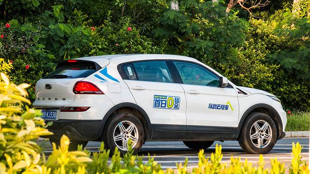 三亚海棠湾希尔顿攻略,三亚湾亚龙湾旅游攻略