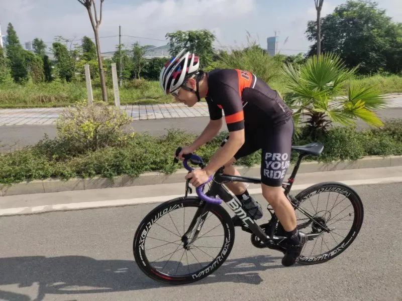 不同年龄段车友骑什么车,全国骑友都骑什么车山地车