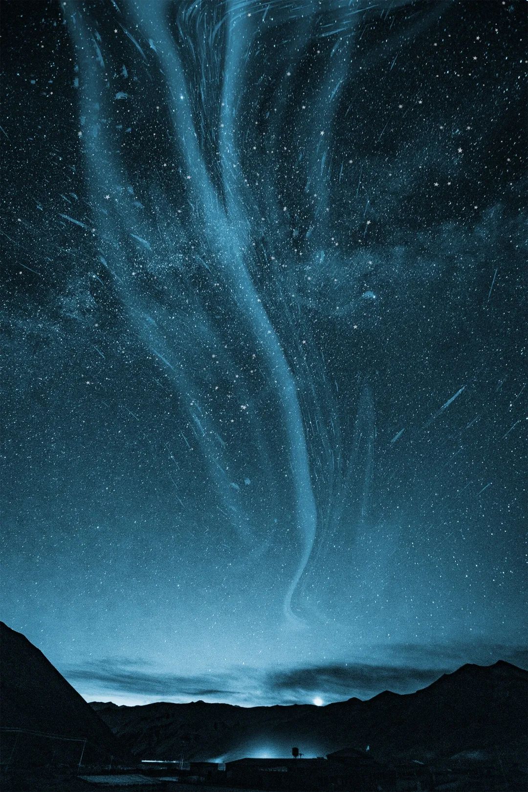 点我！遇见冬季浪漫，来昌建广场看极光吧