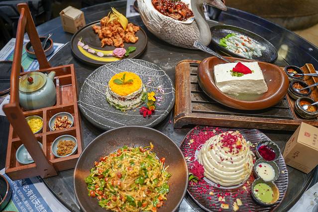 三亚大东海美食攻略,三亚海鲜美食攻略