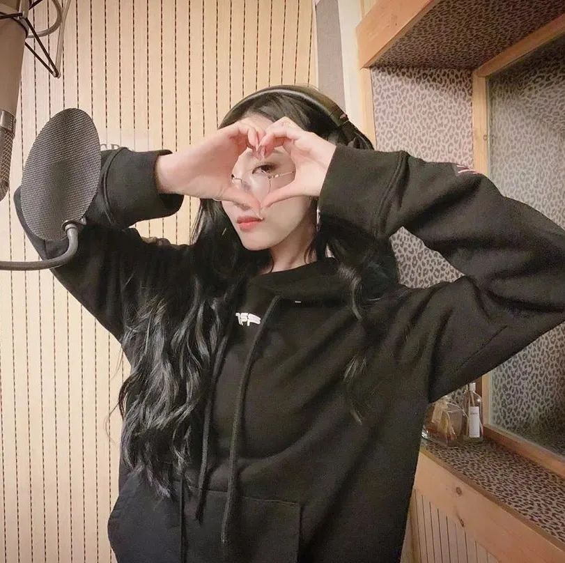 钻石美貌，欧化了TiffanyYoung真像韩艺瑟和徐睿知的合体