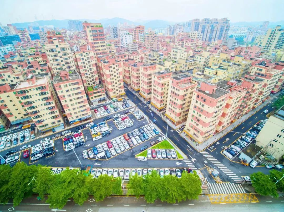 大浪街道拍了拍“你”，并递上2020成绩单