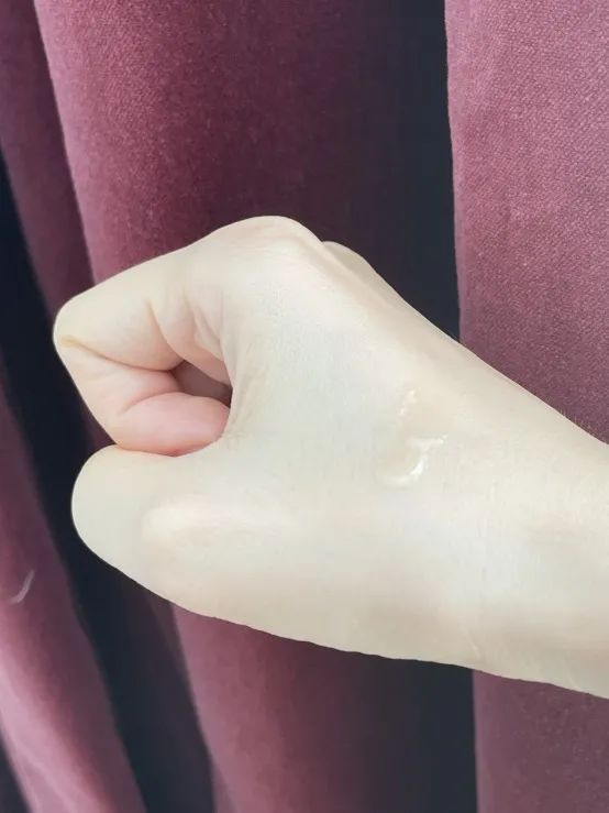 护肤爱用品推荐分享,护肤分享今日份美妆穿搭