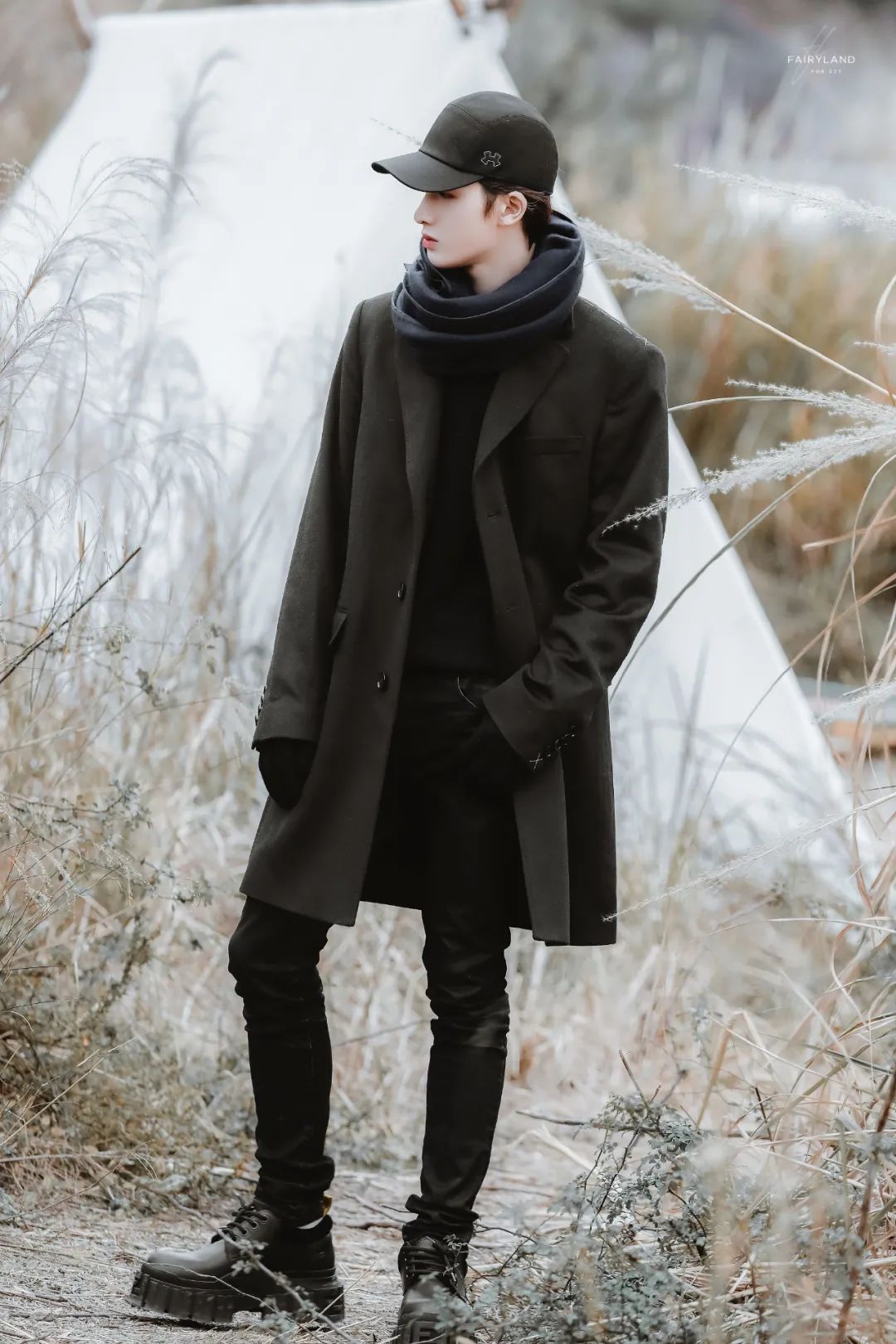 冬季的氛围感穿搭怎么能少了围巾,秋冬氛围感穿搭围巾