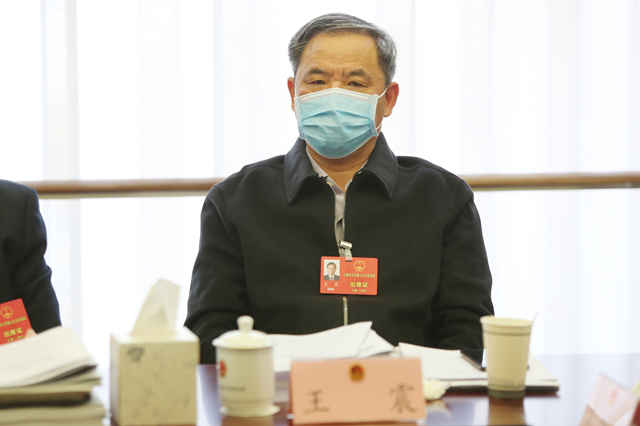 广大青年如何积极投身城市建设,年轻人如何参与城市建设