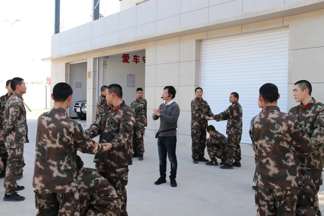 聚焦“第二适应期”丨快来看看*警武**官兵的团体“心理SPA”
