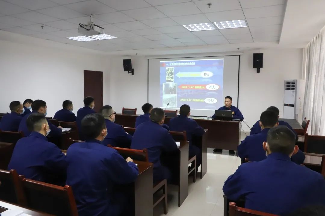 宜昌支队圆满完成2021年度班长骨干培训班工作