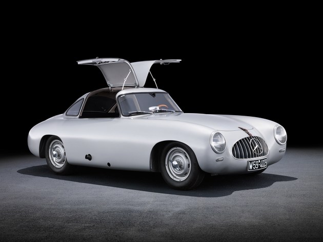 敞篷真拉风体验奔驰slc300跑车,12年奔驰sl300敞篷升级新款