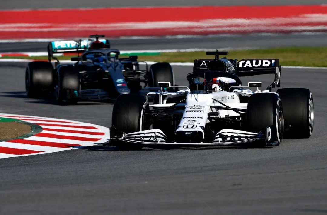 为什么现在赛车比赛没有漂移,为什么赛车没有敞篷