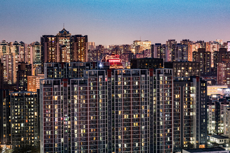 讲的是关于房子的故事,关于这所房子的故事