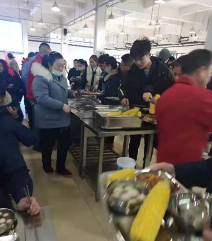 就地过年心安即是团圆,就地过年此心安处是吾乡