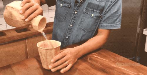 日本人种个葫芦，星巴克咖啡杯就变成了这样