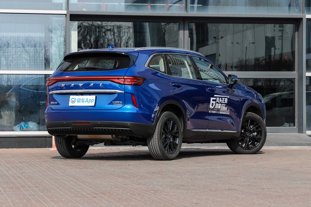 第三代哈弗h62.0t四驱版试驾视频,哈弗h6第三代2.0t四驱沉浸式试驾