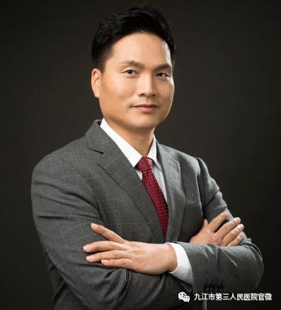 名医专栏‖因为不凡所以卓越——九江市第三人民医院结核病临床救治中心主任黄华