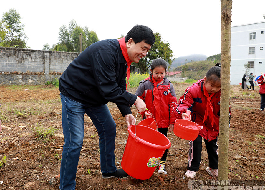 贵南高铁南宁东至荔波,贵南高铁广西段公网覆盖施工
