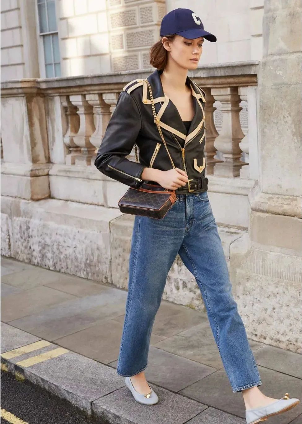 这件单品玩转所有秋季穿搭,这几件单品让穿衣更时髦