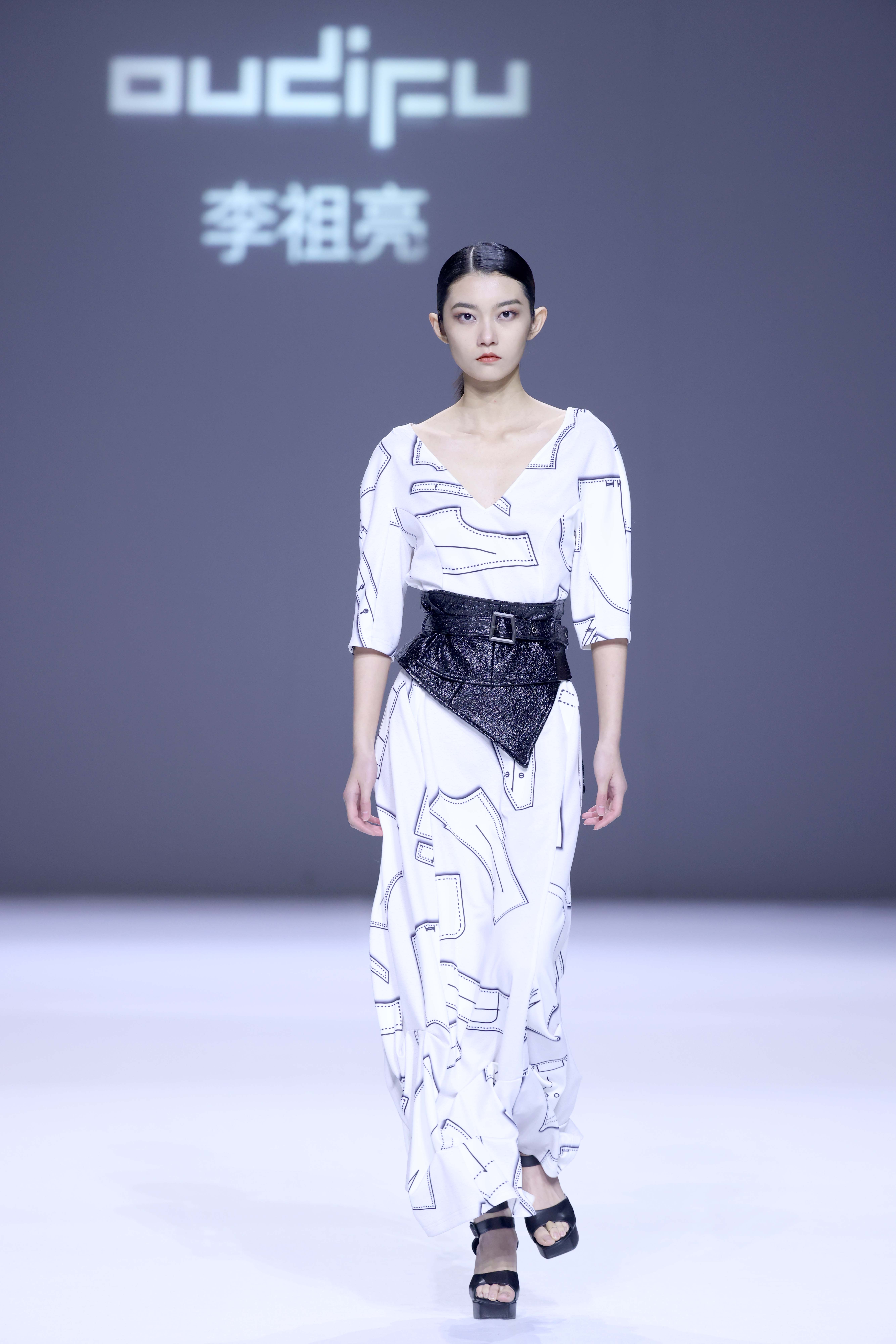 欧蒂芙李祖亮,欧蒂芙女装秋季新品