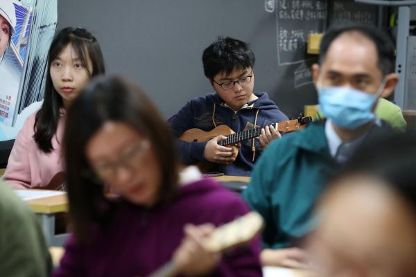 50秒抢光的木艺课在哪儿上?下半年又有6个区加入市民艺术夜校