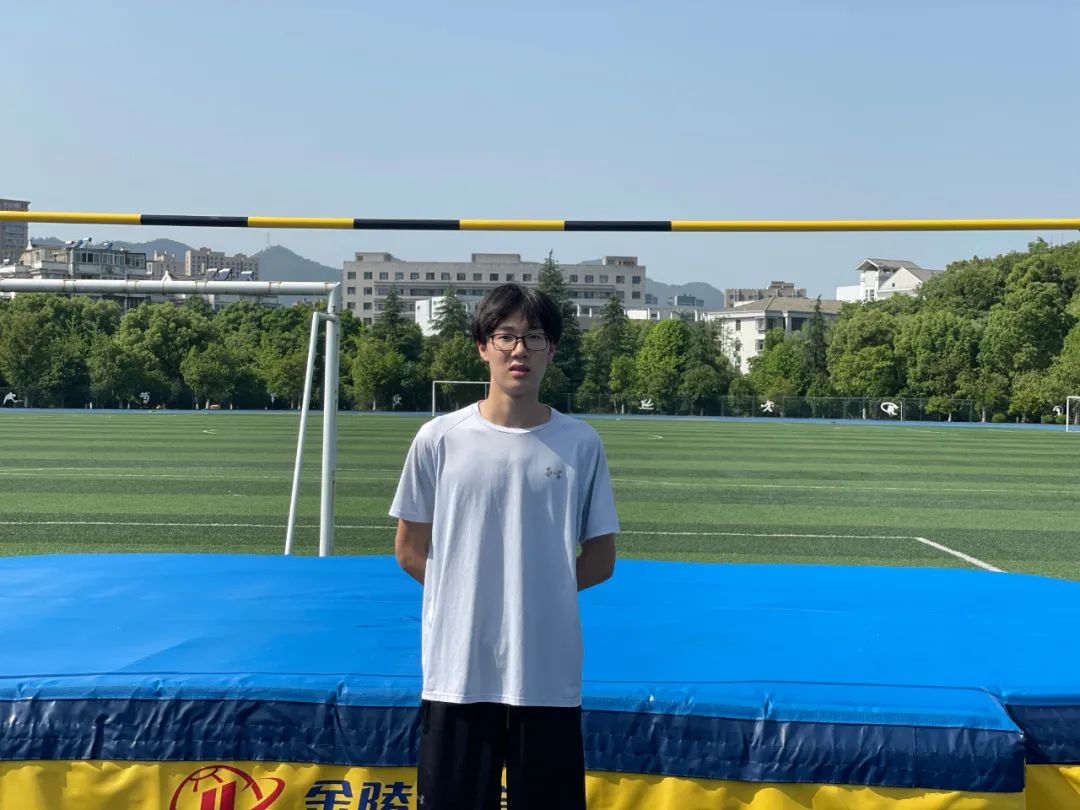 杭州小伙身高191,浙江小伙身高1米71