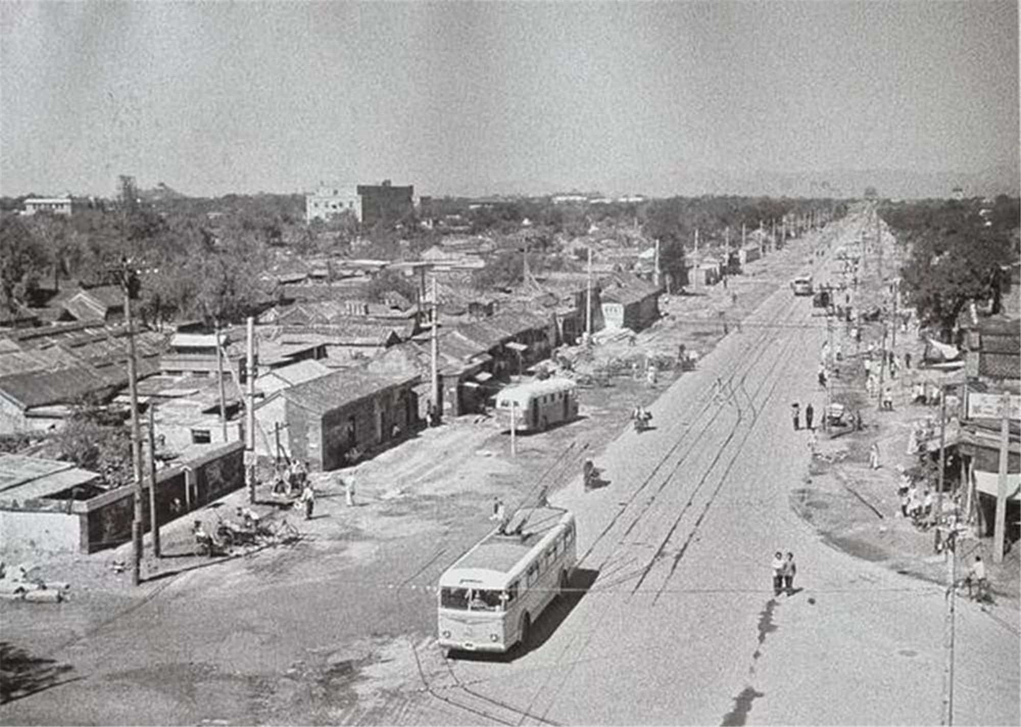 IN.X屋里门外|胡大总店改造