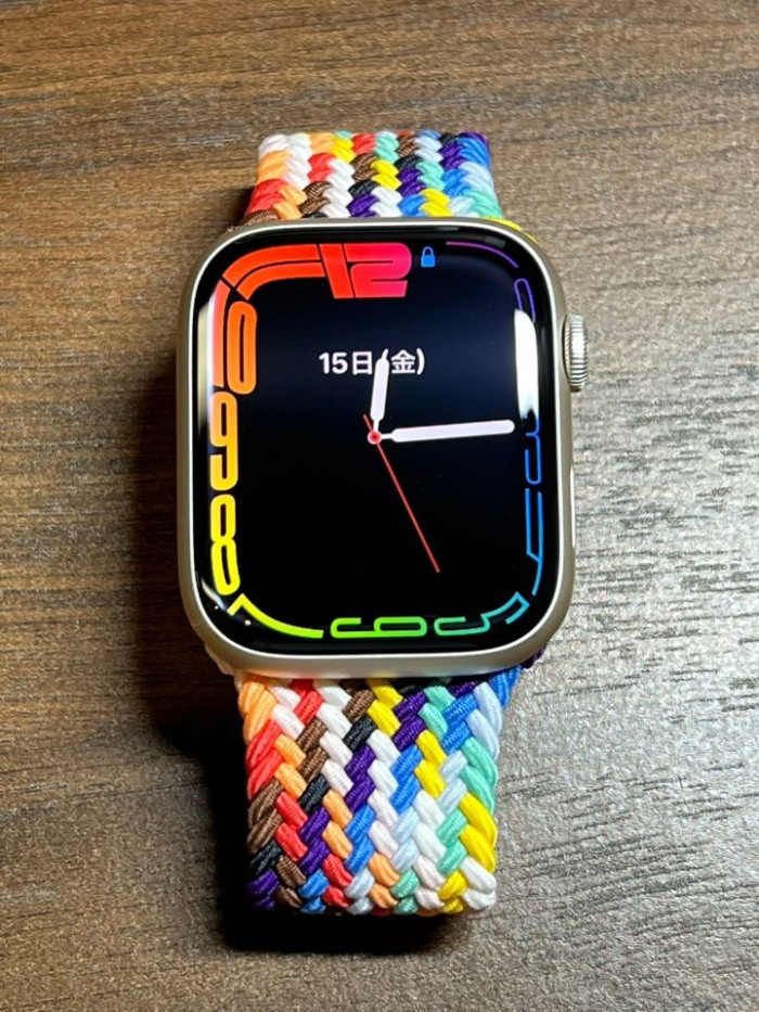 第一批下单客户已到货,applewatch订单