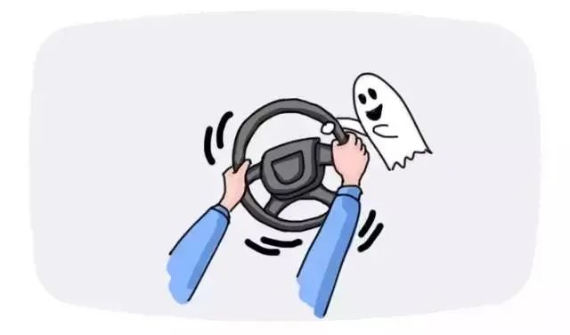 油车方向盘锁死,方向盘突然锁死踩油门没反应