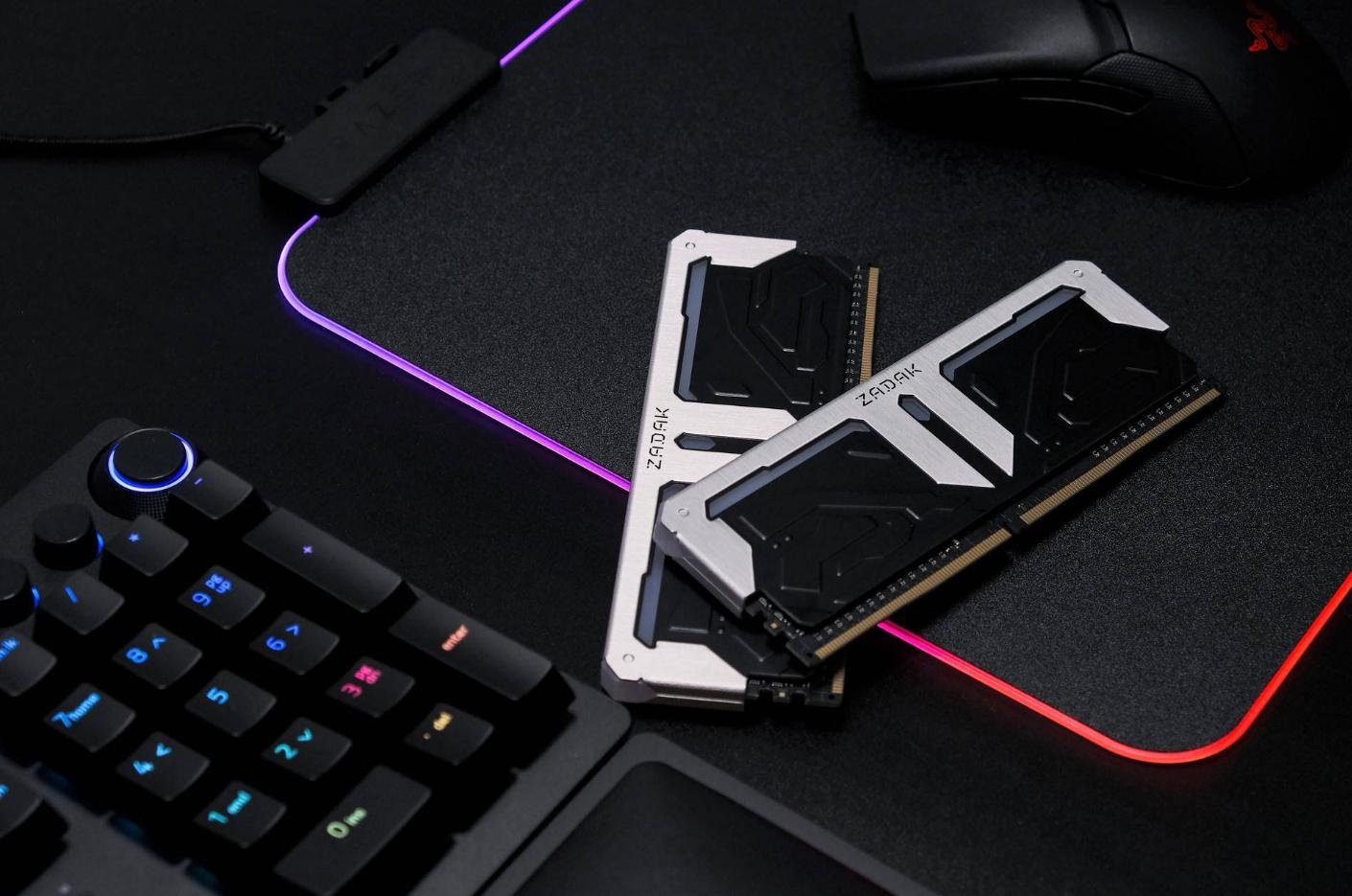 液金标杆的硅脂究竟怎么样？*力暴**熊硅脂横评