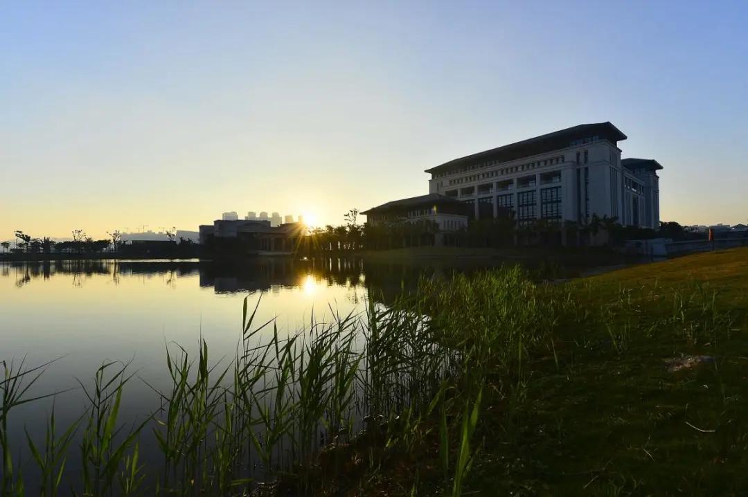 「周末好去处」带你拍澳门大学美景