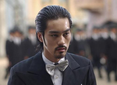 功夫足球星爷和达叔,少林足球星爷经典片段