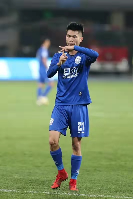 我自横刀向天笑去留肝胆两昆仑图,历史所有球员最佳阵容