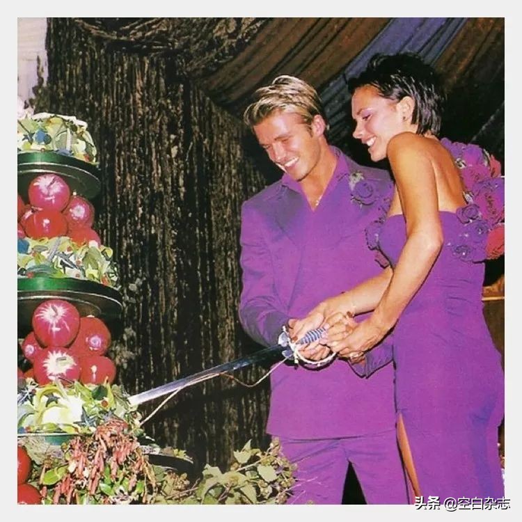 从群嘲对象，到风格偶像，贝嫂维多利亚的时尚往事