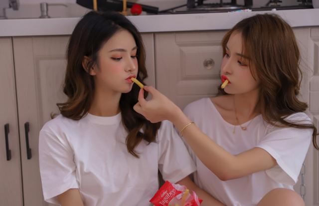 现言重生小说带有虐的情节,关于重生好看的宠文小说推荐