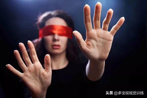 左眼弱视会影响智商吗,左眼斜视会导致右眼也斜视吗