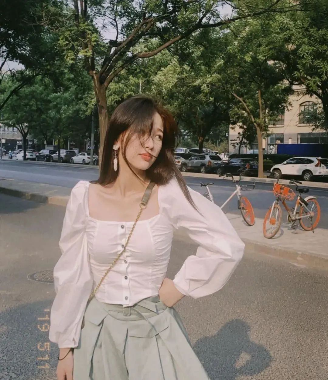 春夏穿的衣服搭配推荐,暖春春装怎么搭配好看